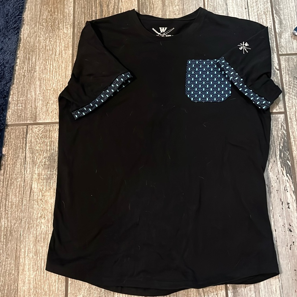 Contrast pocket tee